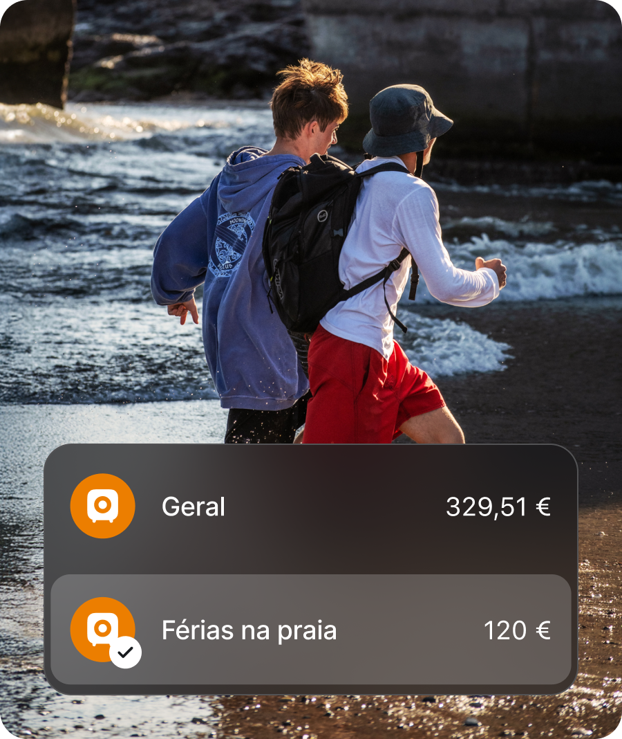 A conta bancária dos seus filhos com um cartão de débito