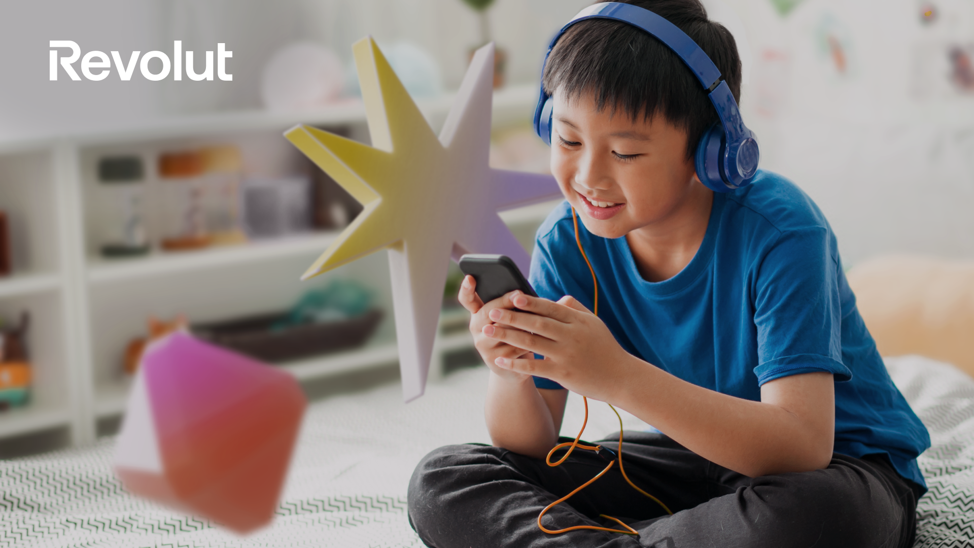Revolut、6〜17歳向け「Revolut」を日本で新たに提供開始   〜キャッシュレス時代の金融リテラシーを親子で育む 〜
